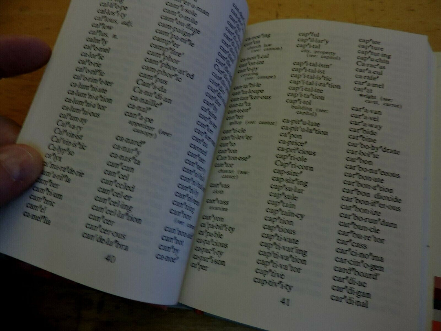 SPELLING DICTIONARY 3RD EDITION 25,00 WORDS SPELLING 1967