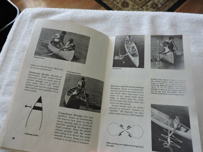 CANOEING BOY SOUTS MERIT BADGE BOOK 1986 PRINTING OF 1981 REVISION