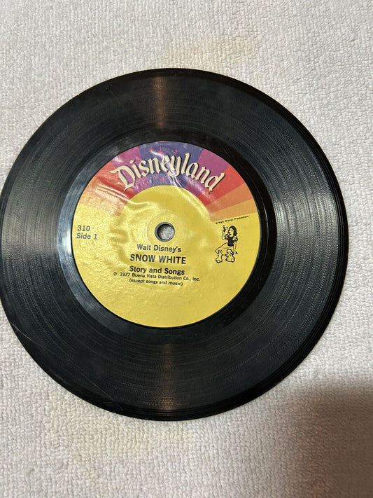 DISNEYLAND: SNOW WHITE STORY AND SONGS 1977