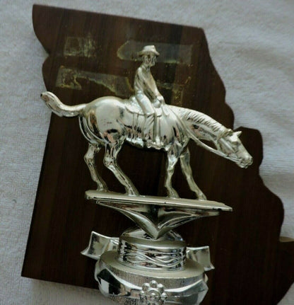 MISSOURI HORSEMANSHIP TROPHY--READY FOR A NEW NAME PLATE 7.5X7 INCHES
