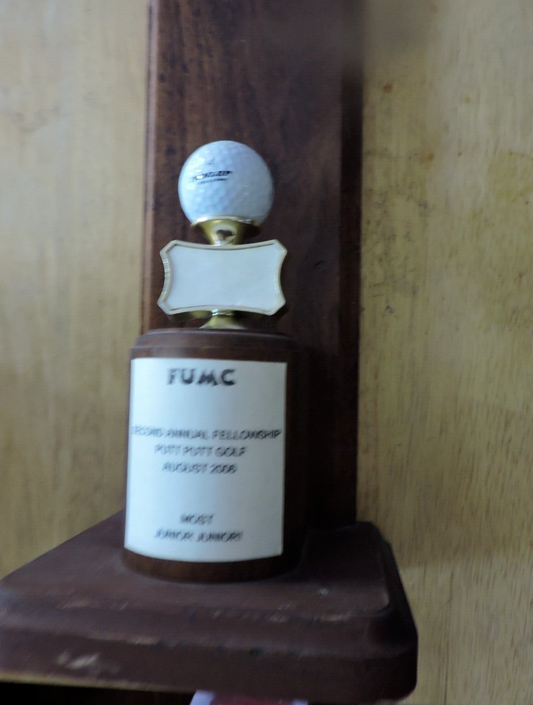 VINTAGE HANDMADE GOLF WOODEN TROPHY 16X6.5X5 INCHES