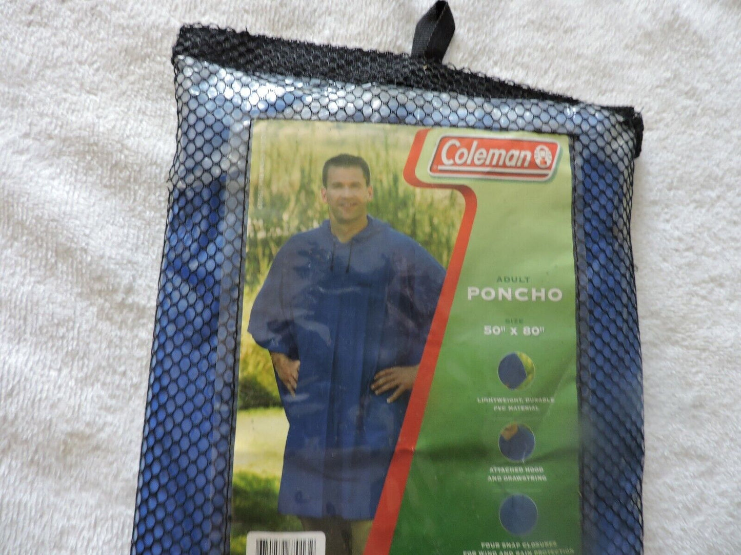 COLEMAN  ADULT PONCHO 50X80 INCHES NEW