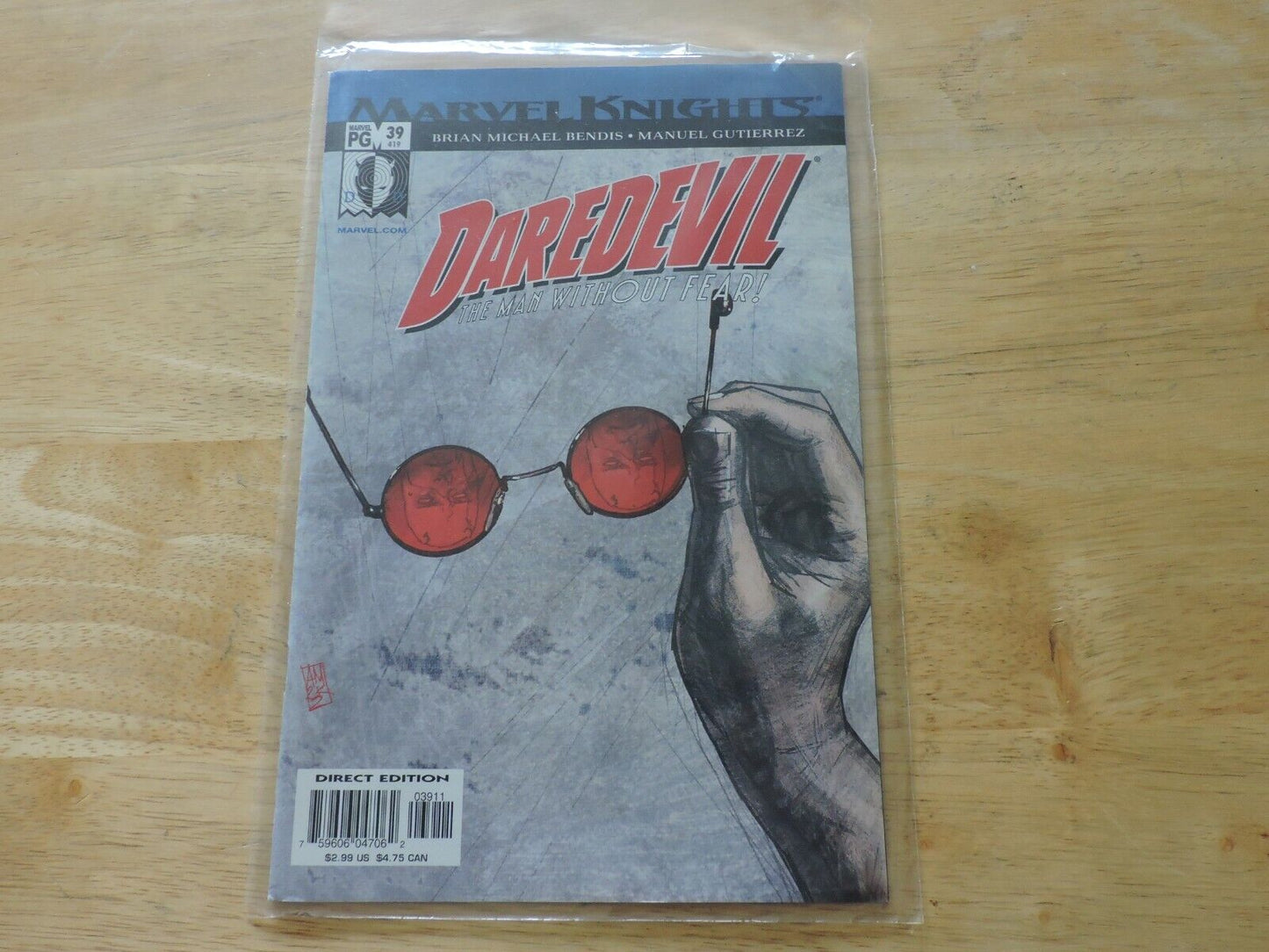 Daredevil The Man Without Fear --Marvel Knights  Issue 39--2002