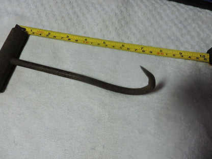VINTAGE HALE BALER  7 INCHES LONG