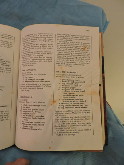 1978 Southern Living MICROWAVE COOKING MADE EASY Hardcover