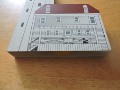 1990 THE CAT'S MEOW LIGHTHOUSE SERIES :"SANDY HOOK LIGHTHOUSE" 4.75X6.5X.75 INCH