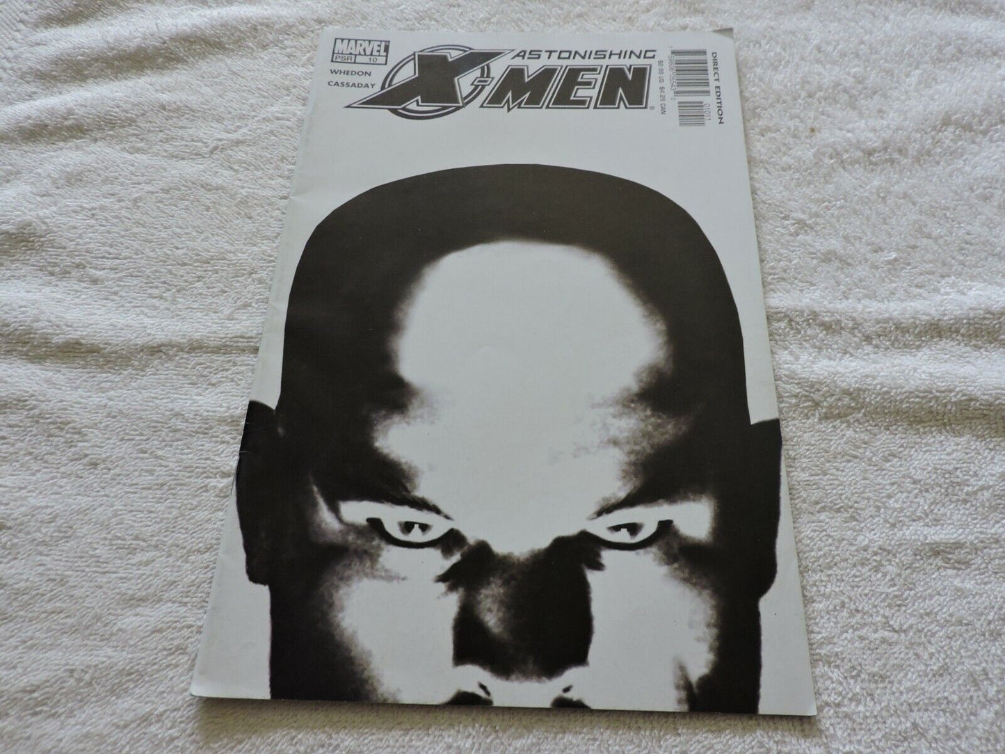 Astonishing X-Men Issue 10 Marvel Comics UNGRADED 2005