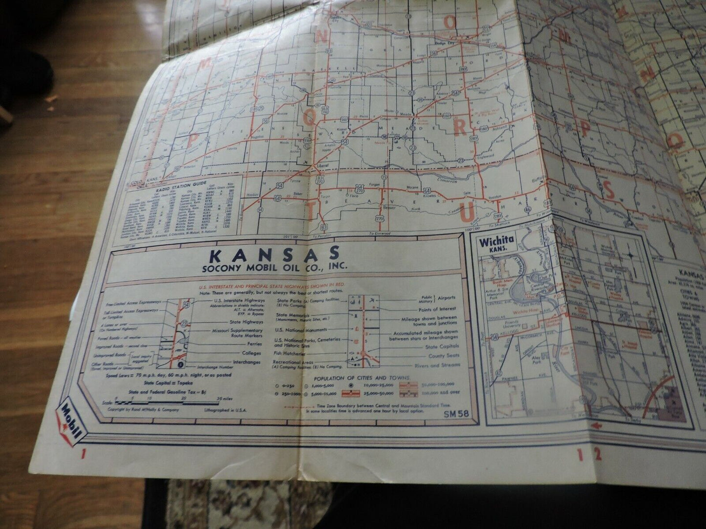 MIRACLE FOLD ROAD MAP OF KANSAS & NEBRASKA (MOBIL)