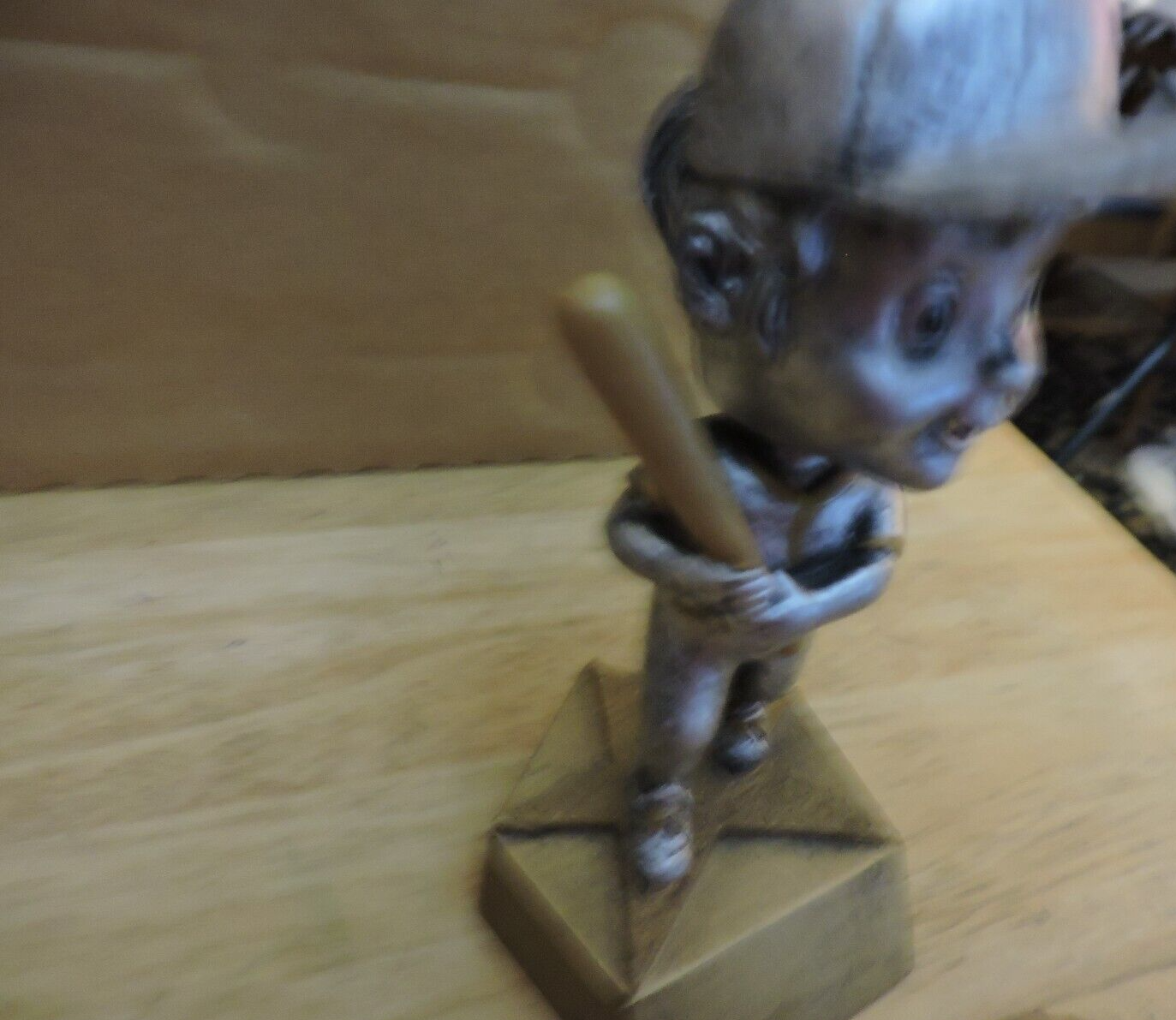 BOBBLE HEAD BASEBALL TROPHY ( GIRL) READY FOR NEW NAME PLATE