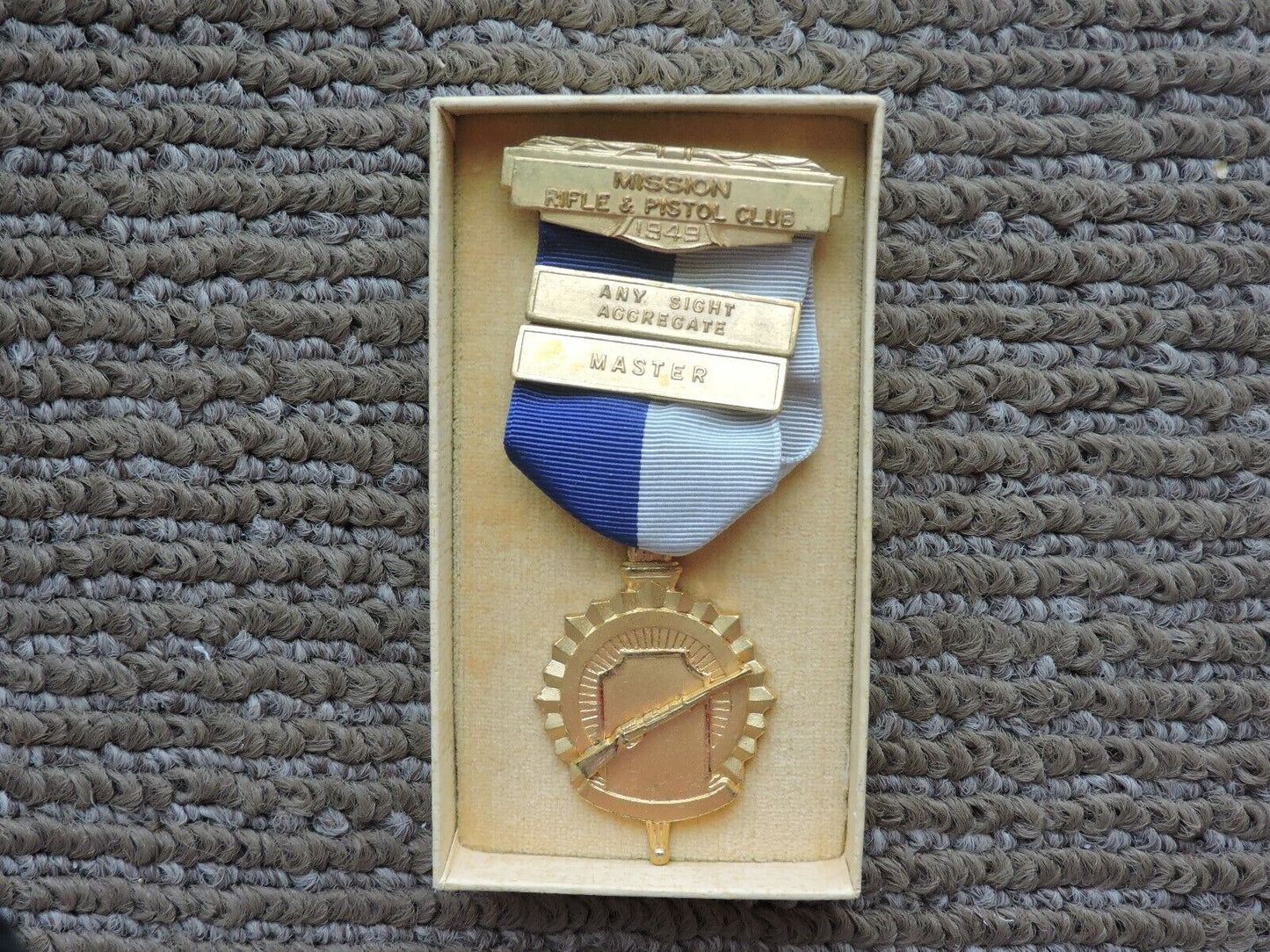 1949 Mission Rifle and Pistol Club Master Medal