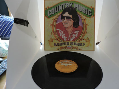 COUNTRY  MUSIC:   RONNIE MILSAP--TIME LIFE RECORDS