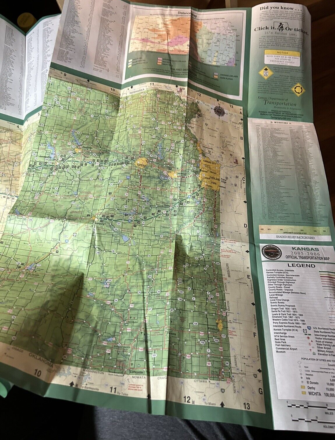 2005-2006 OFFICIAL STATE TRANSPORTATION MAP KANSAS-AS BIG AS YOU THINK