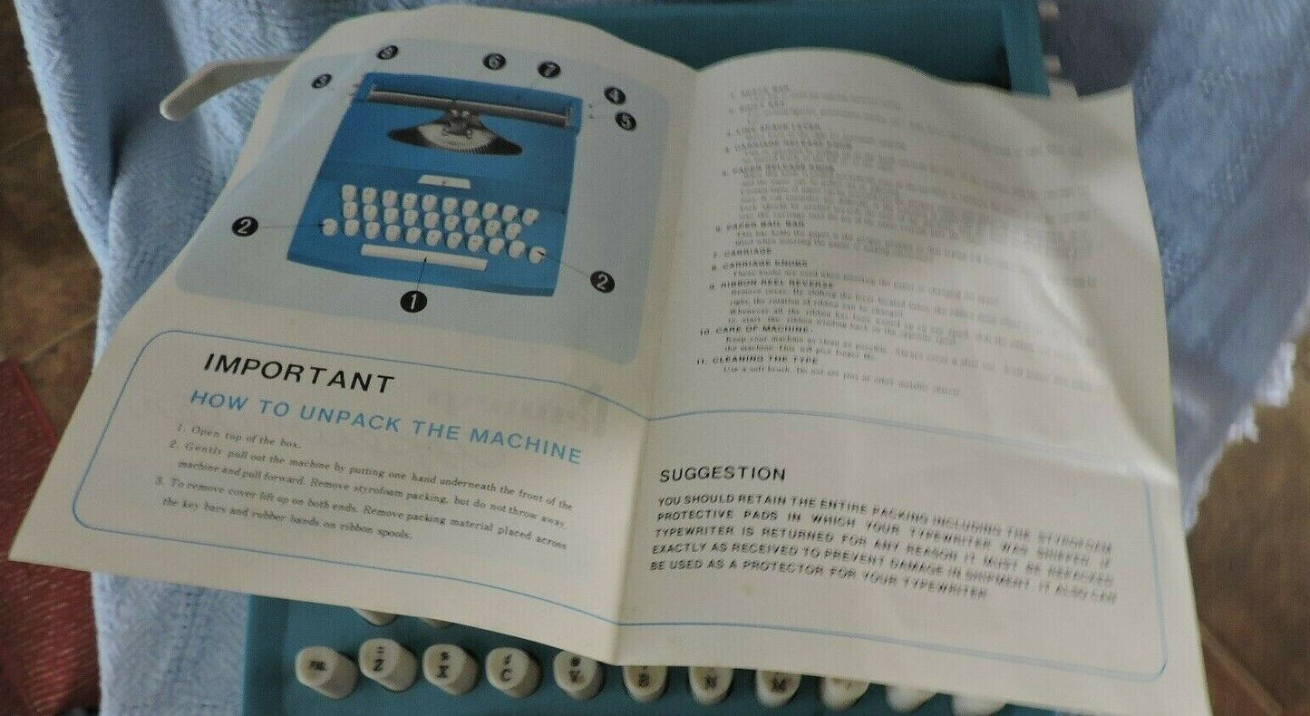 VINTAGE (50'S) PENNYS TYPEWRITER