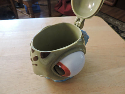 DISNEY ON ICE MUG  "CRUSH"