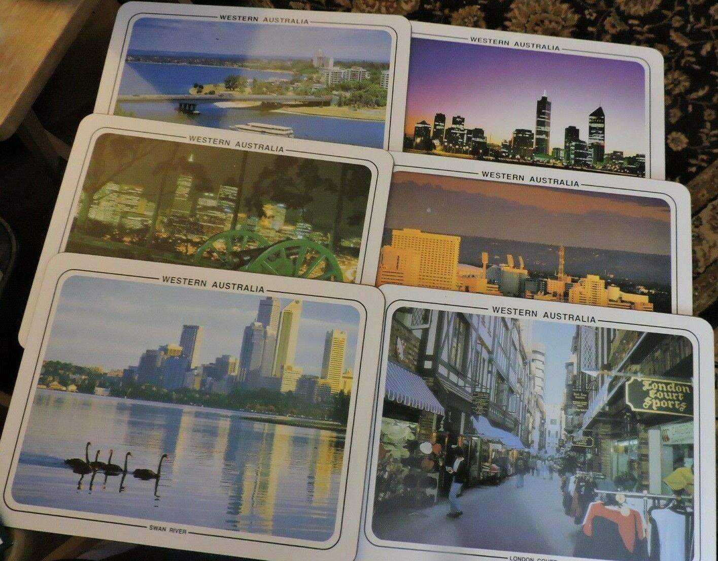 THE AUSTRALIA COLLECTION BY MONDA 6 PLACE MATS   ( AUSTRALIAN MADE) 11"x8.5"