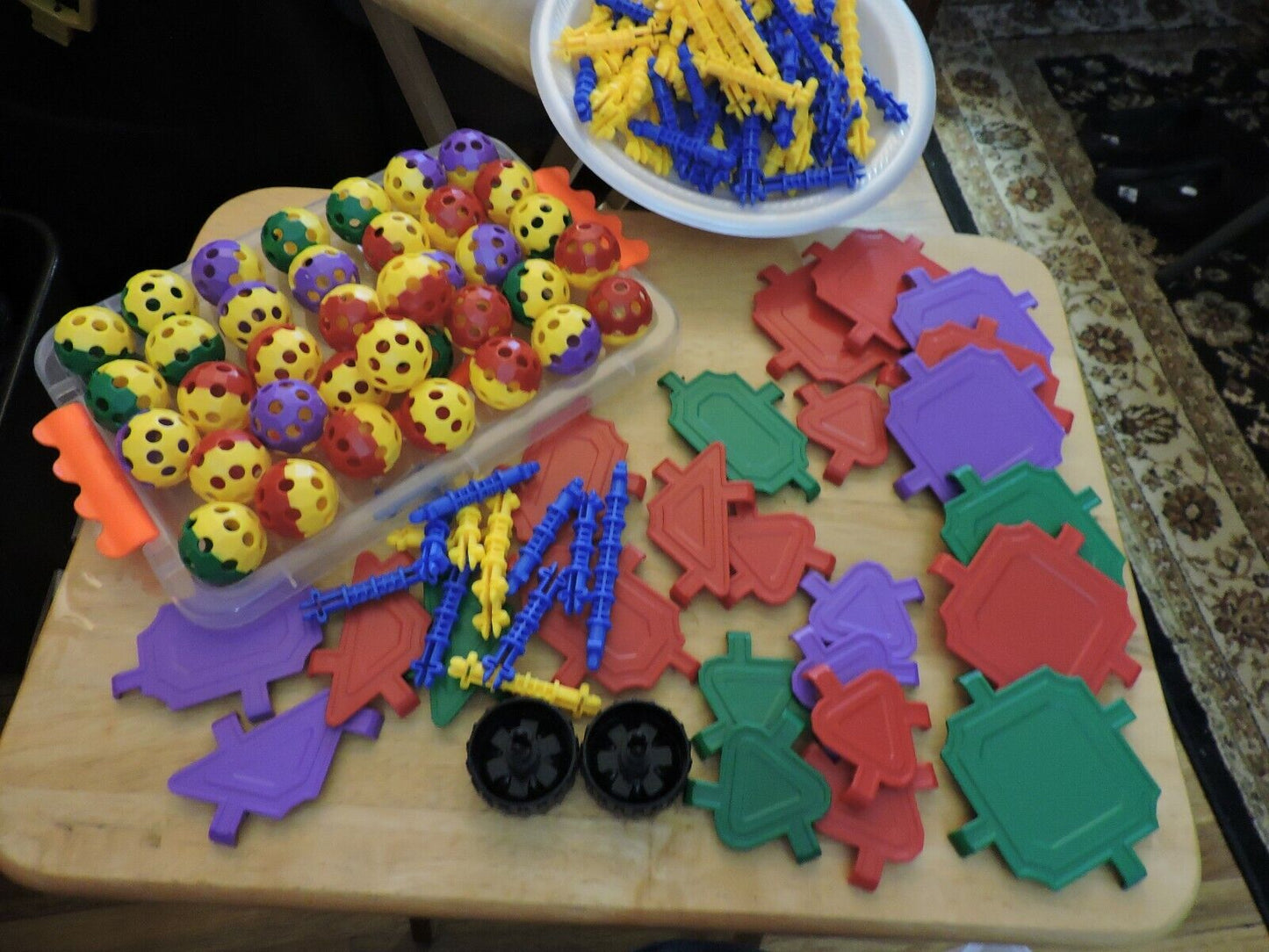 STEM EDUCATIONAL BUILDING SE--IQ BUILDER  147 PIECES