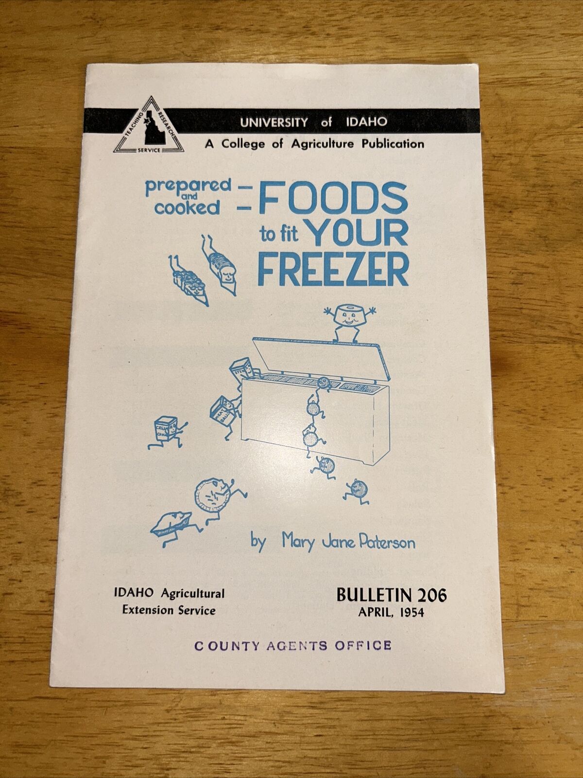 University of Idaho Foods to Fit your Freezer Vintage Booklet 1954