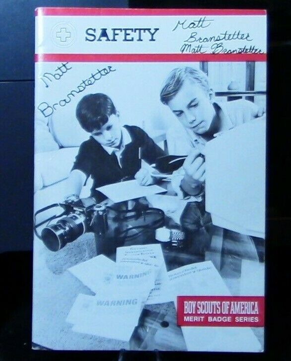 Merit Badge Series "Safety" 1990 Edition of 1986 Printing