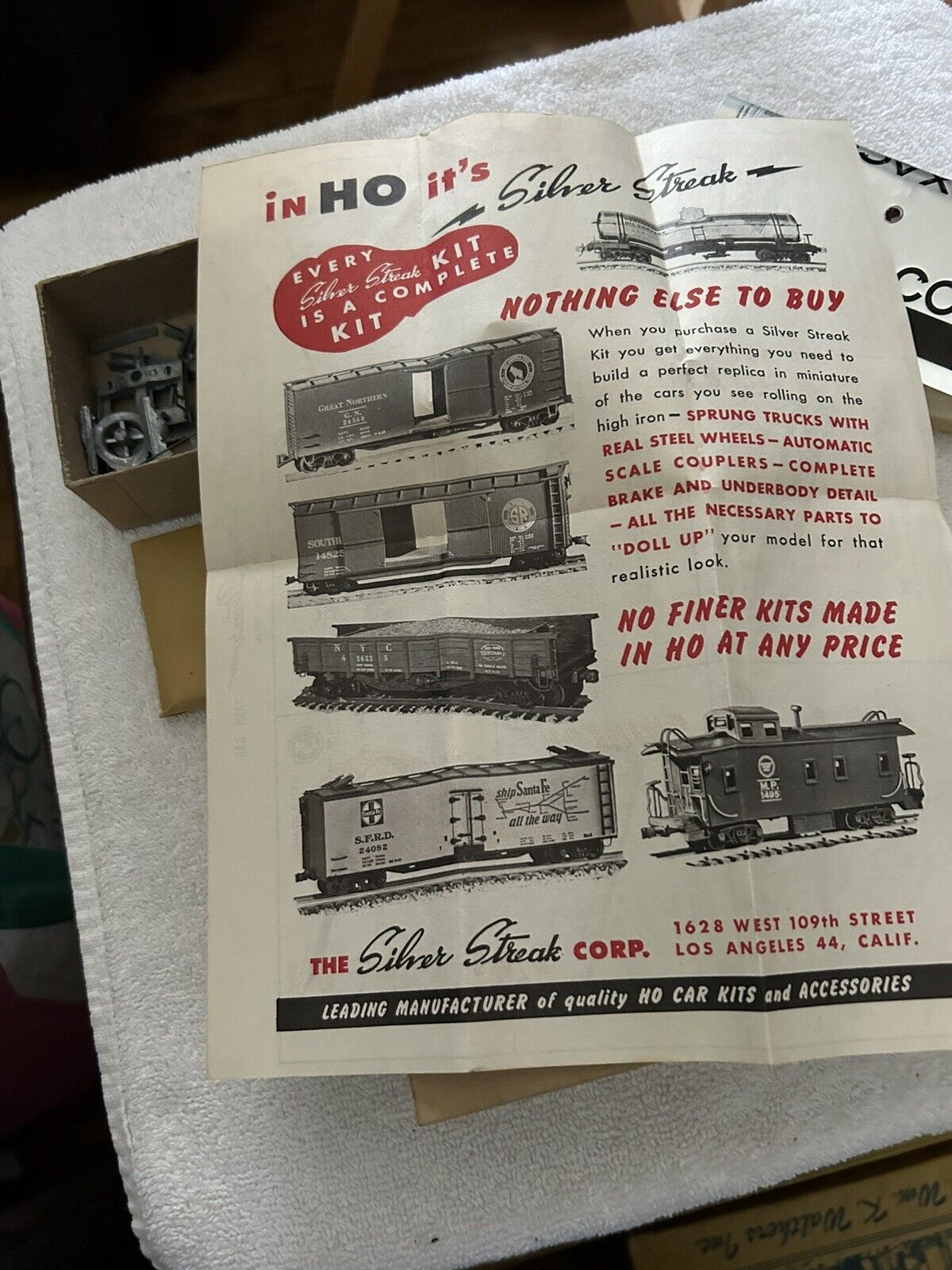 SILVER STREAK-8000 GALLON SINGLE DOME TANK CAR-SS601--TEXACO
