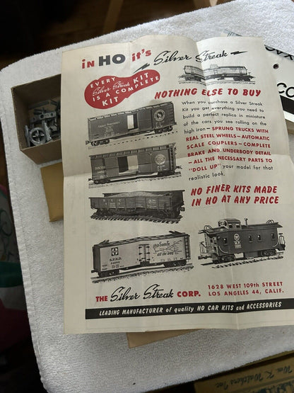 SILVER STREAK-8000 GALLON SINGLE DOME TANK CAR-SS601--TEXACO