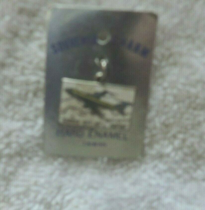 Kanss City INT Airport Enamal Souvenir Charm ---TWA  .75x .5 inches