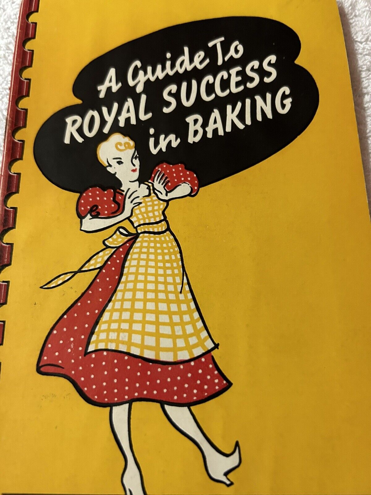 A GUIDE TO ROYAL SUCCESS IN BAKING--ROYAL BAKING POWDER  1941