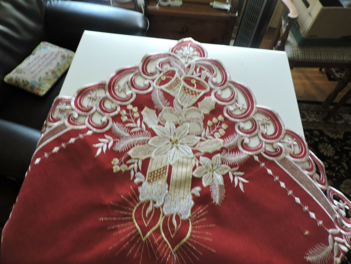 CHRISTMAS TABLE CLOTH--32 X 32 INCHES--NEW