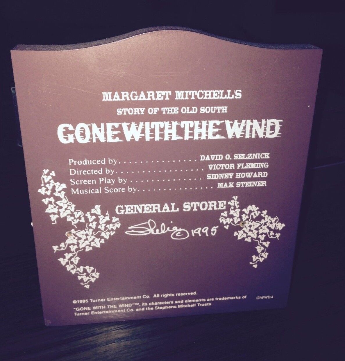 SHELIA'S  GENERAL HARDWARE STORE GWW04  GONE WITH THE WIND SERIES SIGNED 1995