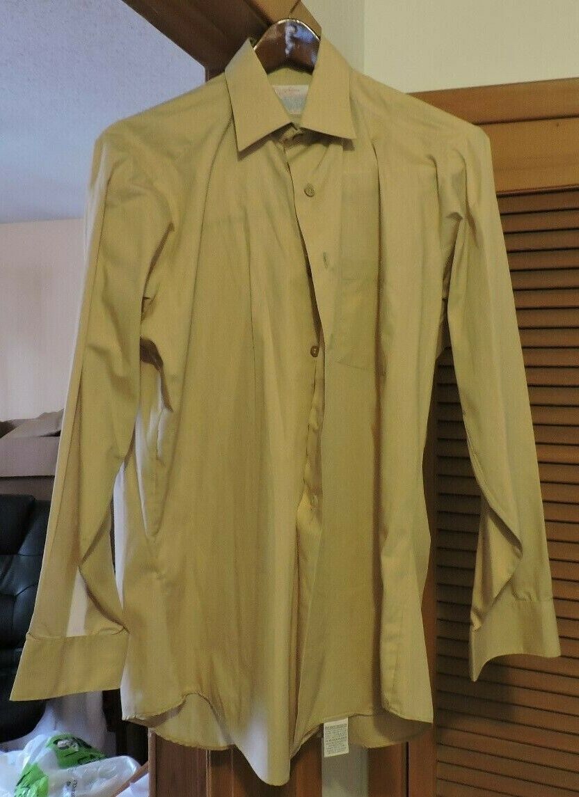 United States Army Uniform (Pants Size 32 Waist/ Coat,Size 39/ Shirt Size 36)
