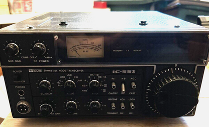 ICOM 50 MHZ ALL MODE TRANSCEIVER MODEL IC-551 BASE STATION (HAM RADIO)-WORKING