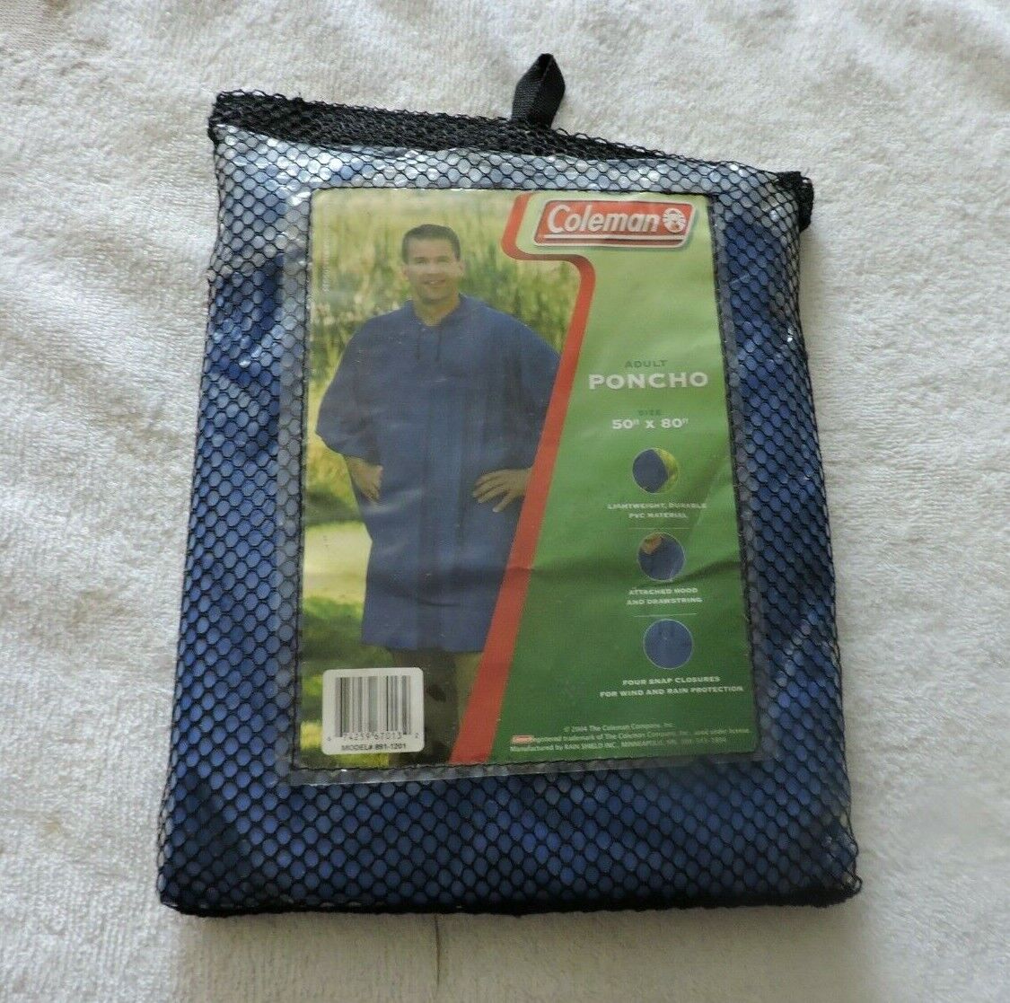 COLEMAN  ADULT PONCHO 50X80 INCHES NEW