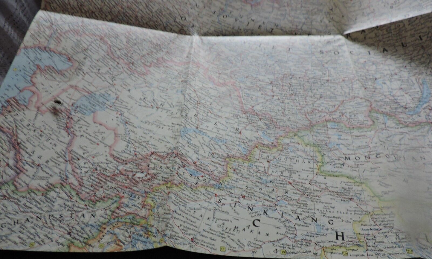 NATIONAL GEOGRAPHIC SOCIETY MAP OF THE EASTERN SOVIET UNION 1967