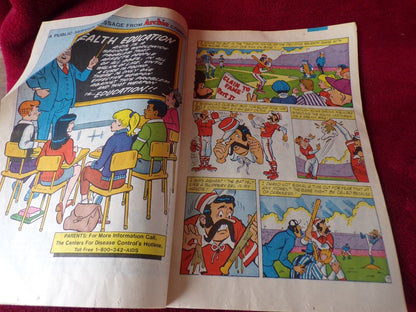Archie Giant Series: Archie and Me Comics: No.591, November 1988 Edition