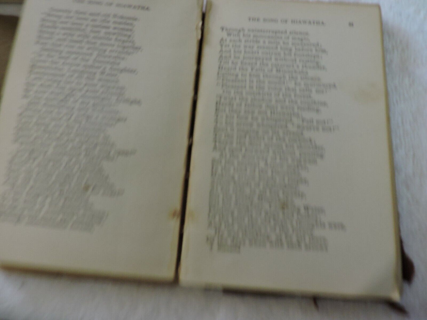VINTAGE 1900'S "THE SONG OF HIAWATHA" BY HENRY WADSWORTH LONGFELLOW