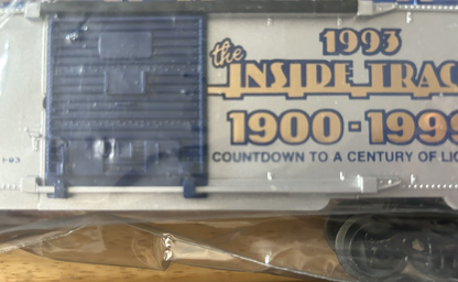 LIONEL ELECTRIC TRAINS 1993 LIONEL RAILROADER CLUB 19924