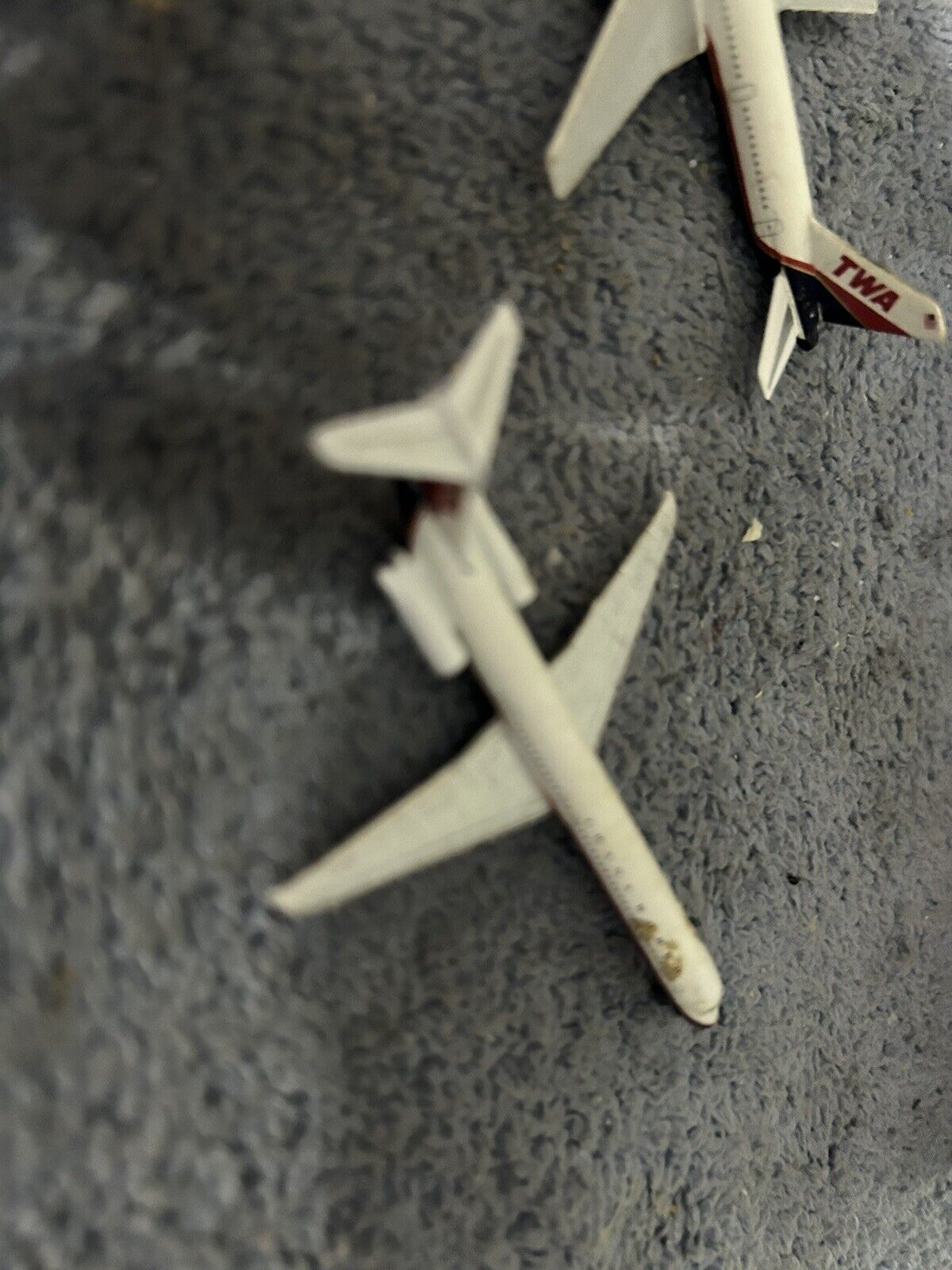 COLLECTOR'S ITEM:  NIB TWA JETS 767-757-747  & MD-80 (1:600 SCALE MODELS)