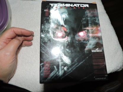 HALF SCALE ENDO SKULL  A LOOT CRATE EXCLUSIVE: CHRONICLE COLLECTIBLES TERMINATOR