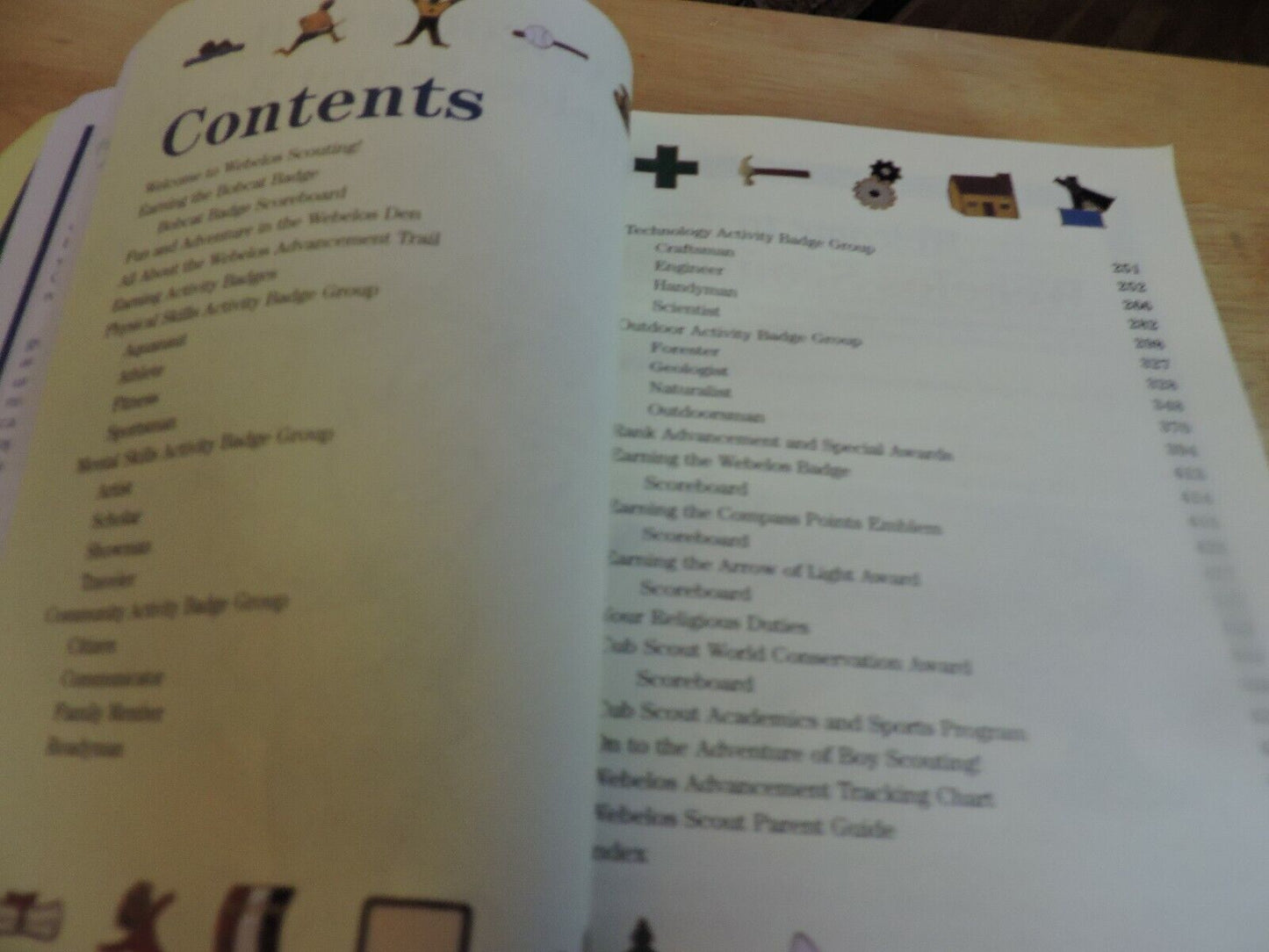 THE WEBELOS SCOUT HANDBOOK 2001 PRINTING