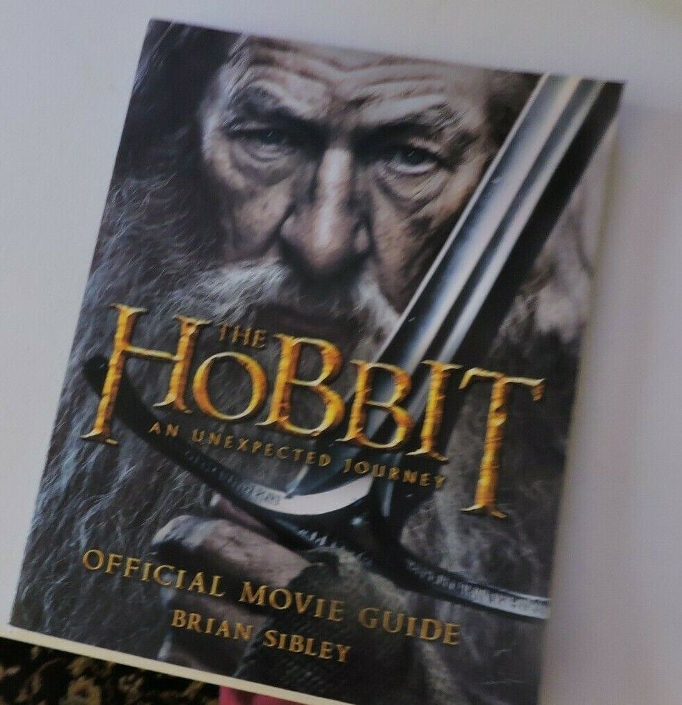 The Hobbit: an Unexpected Journey Official Movie Guide by Brian Sibley (2012, Tr