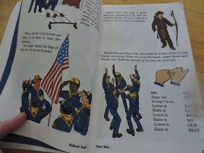 CUB SCOUT: WOLF  HANDBOOK  2005