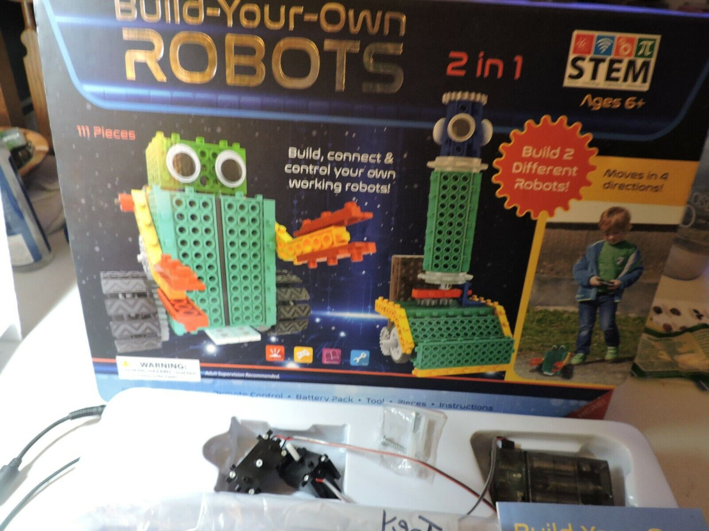 STEM:   BUILD-YOUR-OWN ROBOTS--NOT COMPLETE--SELLING FOR PARTS ONLY