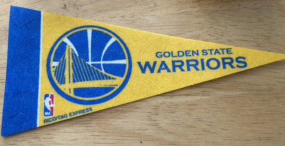 GOLDEN WARRIORS  PENNANT 9 X 4INCHES