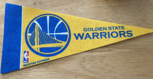 GOLDEN WARRIORS  PENNANT 9 X 4INCHES