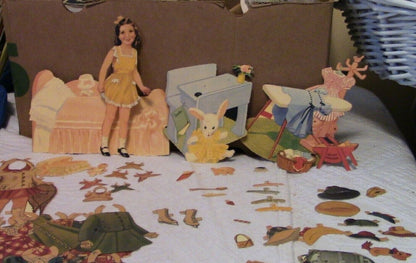 MARIE PAPER DOLL SET (YELLOW DRESS)