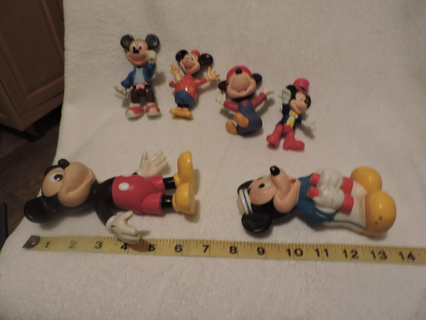 Mickey Mouse Collectable Figurines 6 pieces
