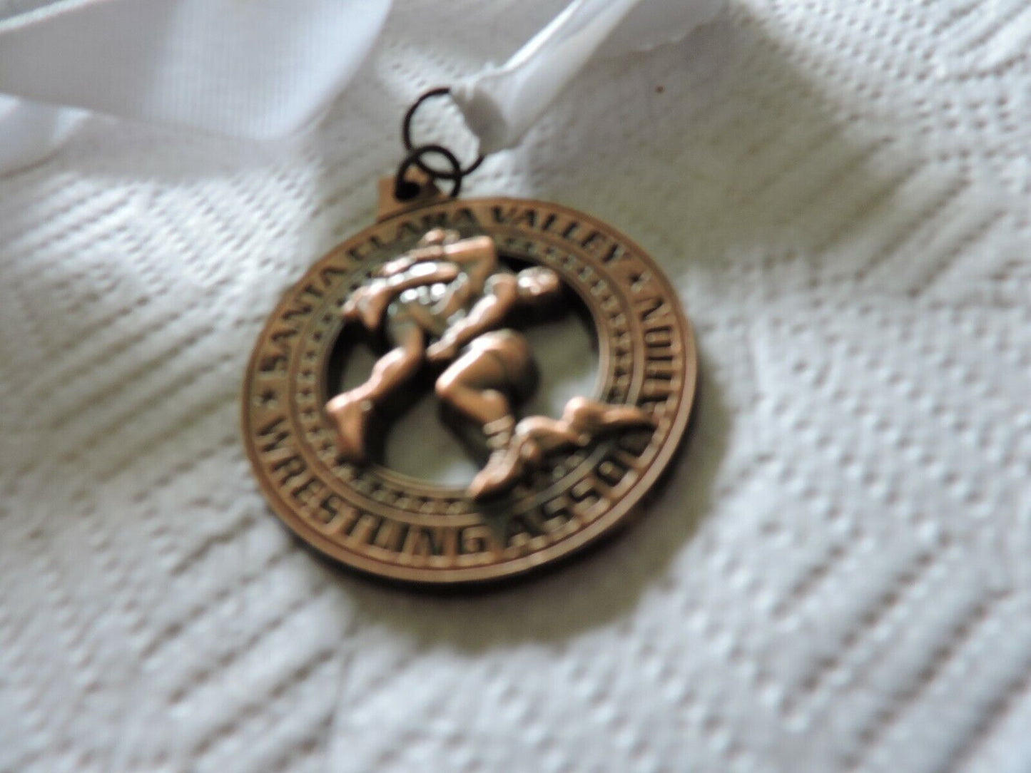 SANTA CLARA VALLEY WESTLING ASSSOCIATION- WITH WHITE RIBBON 2 INCH ROUND