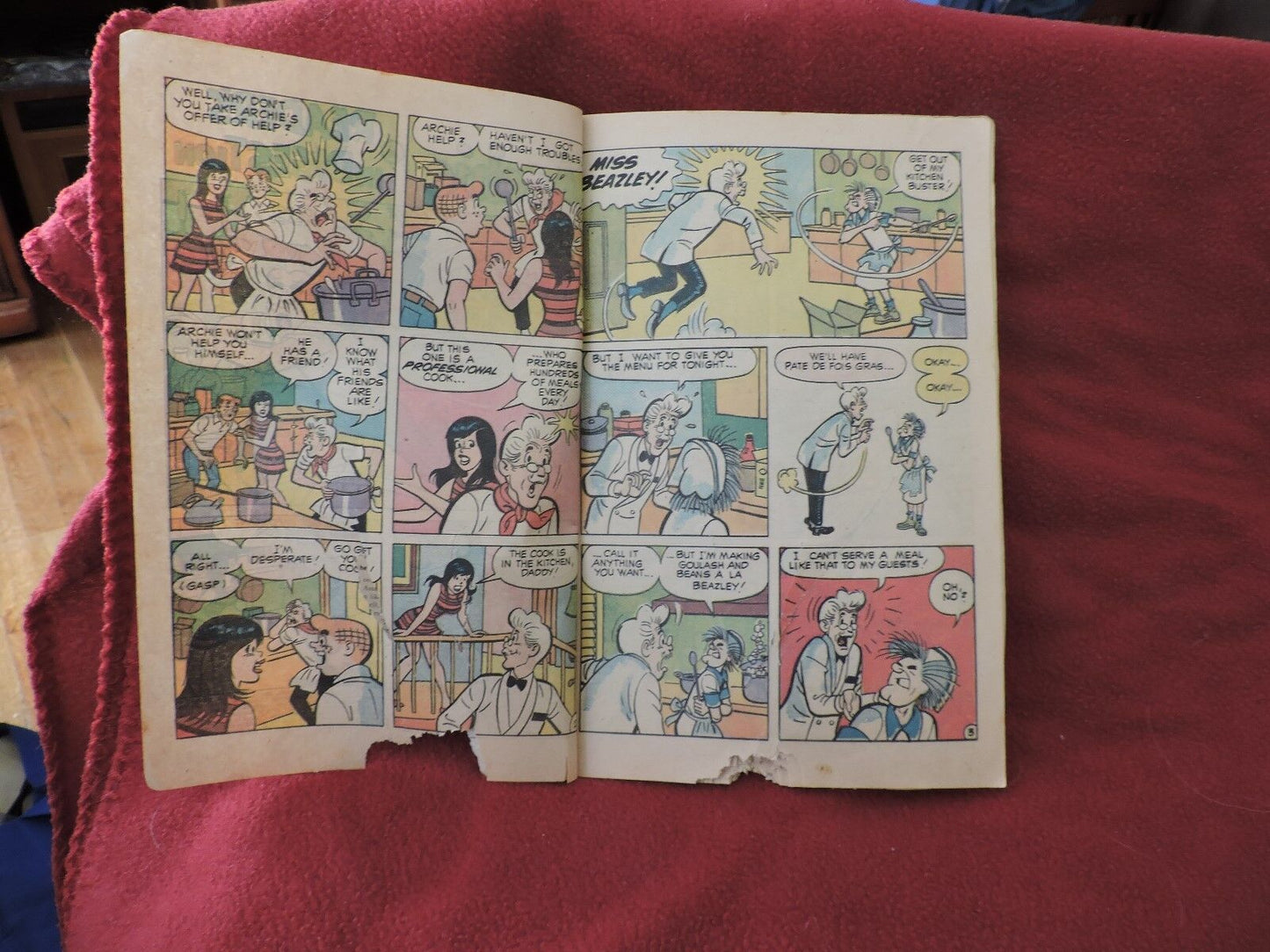 Laugh #238 VTG Jan 1971 Archie Series Laugh Comic Book