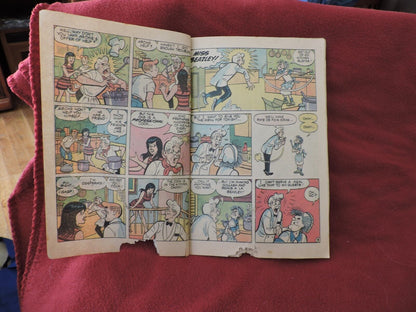 Laugh #238 VTG Jan 1971 Archie Series Laugh Comic Book