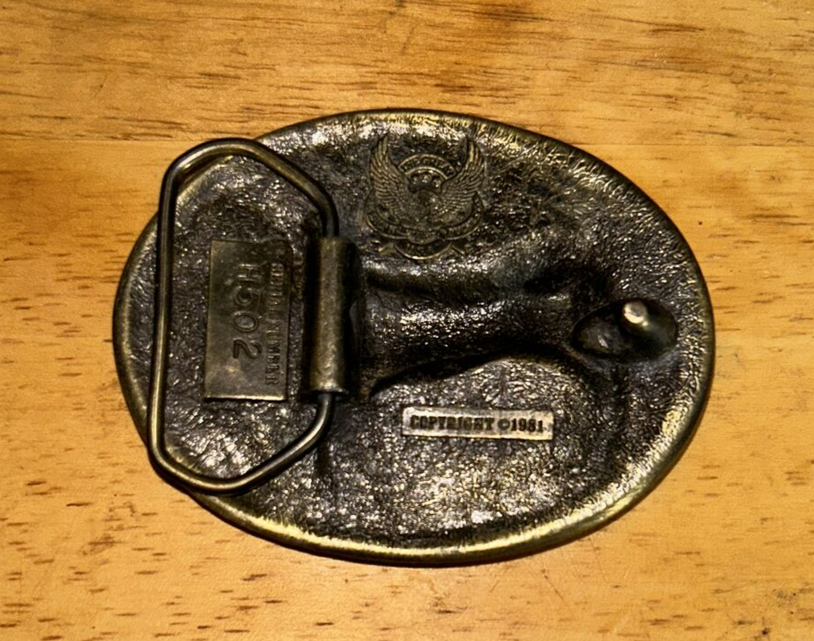 The Great American Buckle Co: Deer With Green Background