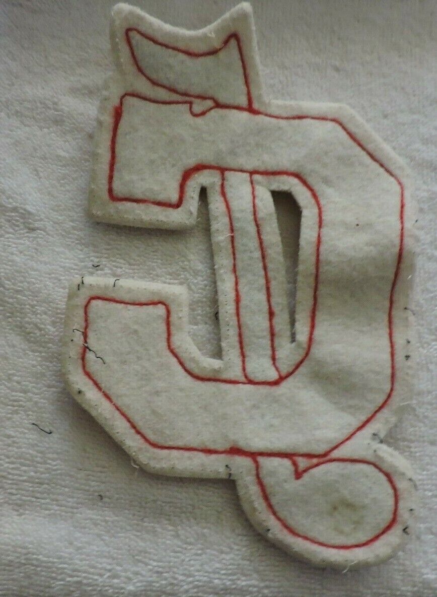 HIGH SCHOOL JACKET LETTER C FOR MUSIC   USED